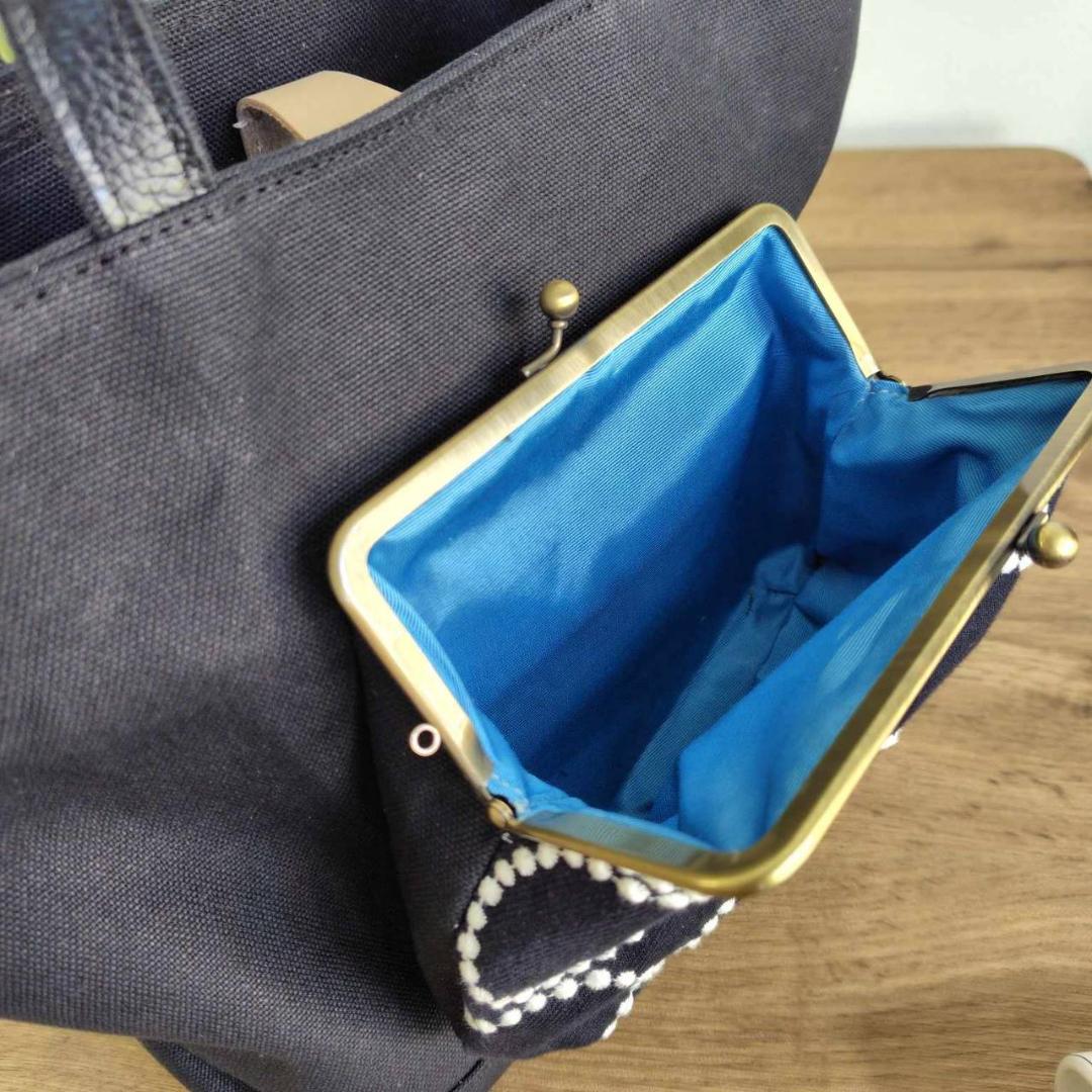 coffee様 /2025タンバリンネイビー×白/がま口ポケット付きMSトート