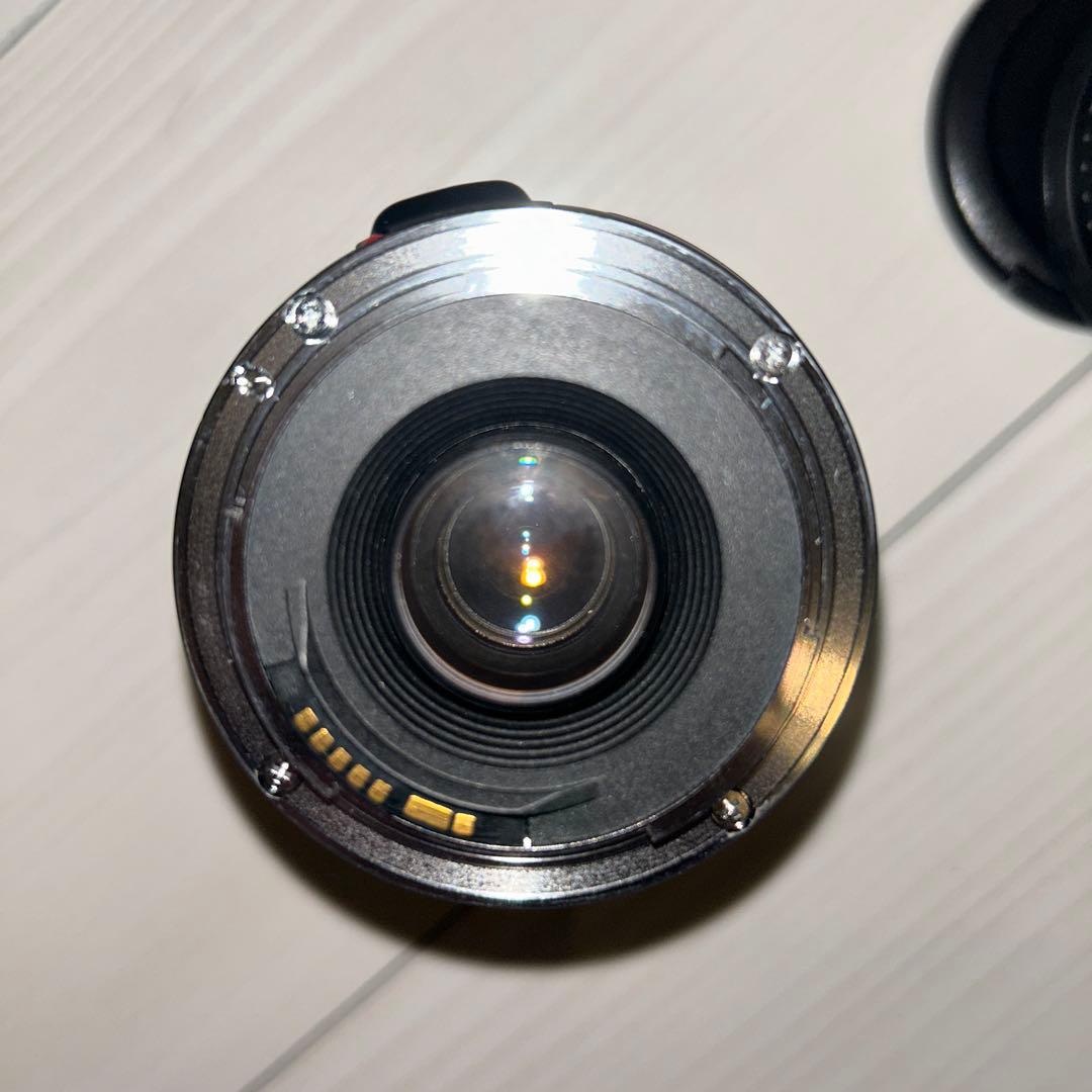 Canon EOS 5QD+EF 28-105mm+EF 100-300mm付き