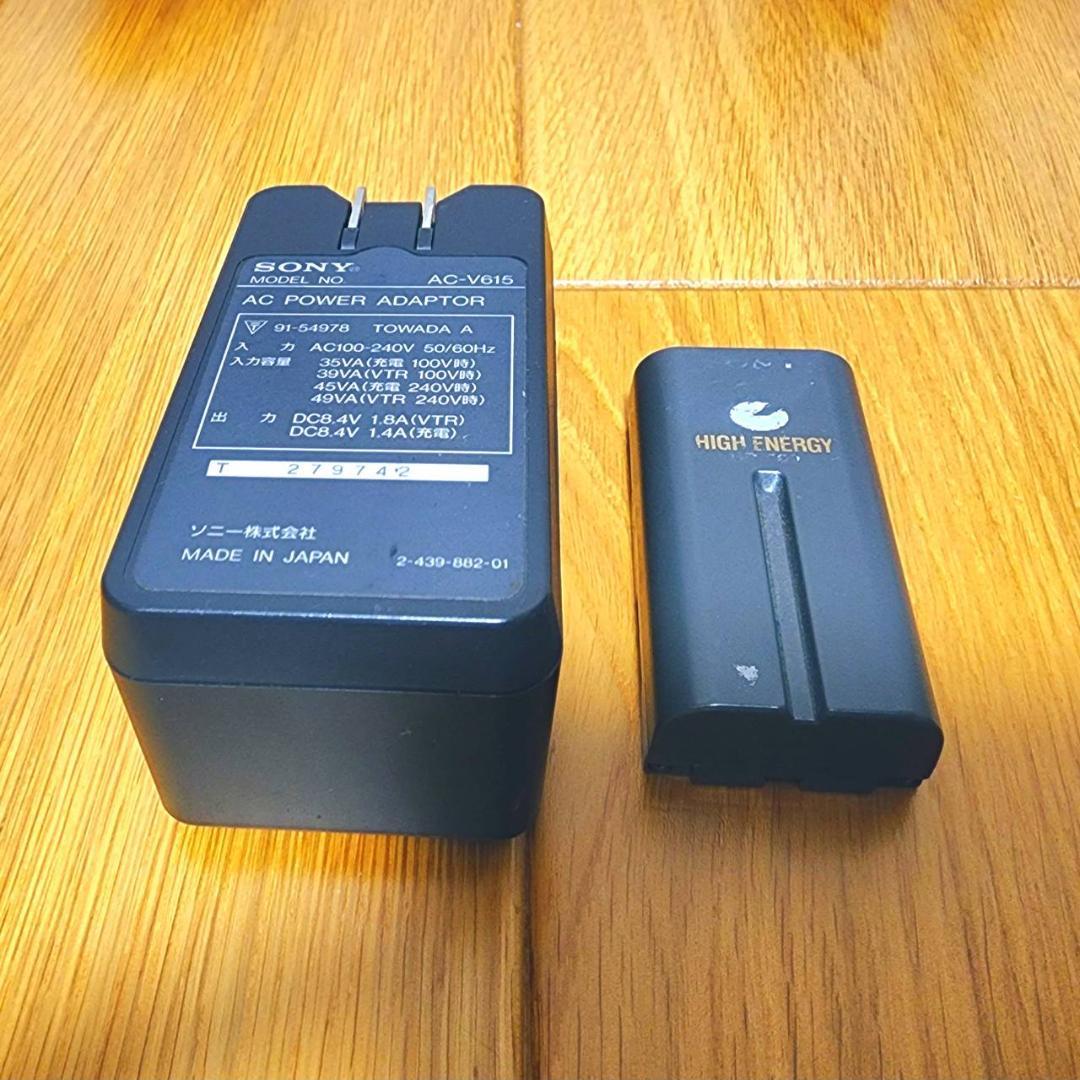 【動作確認済】SONY Hi8 高画質 ビデオカメラ CCD-TR3 セット