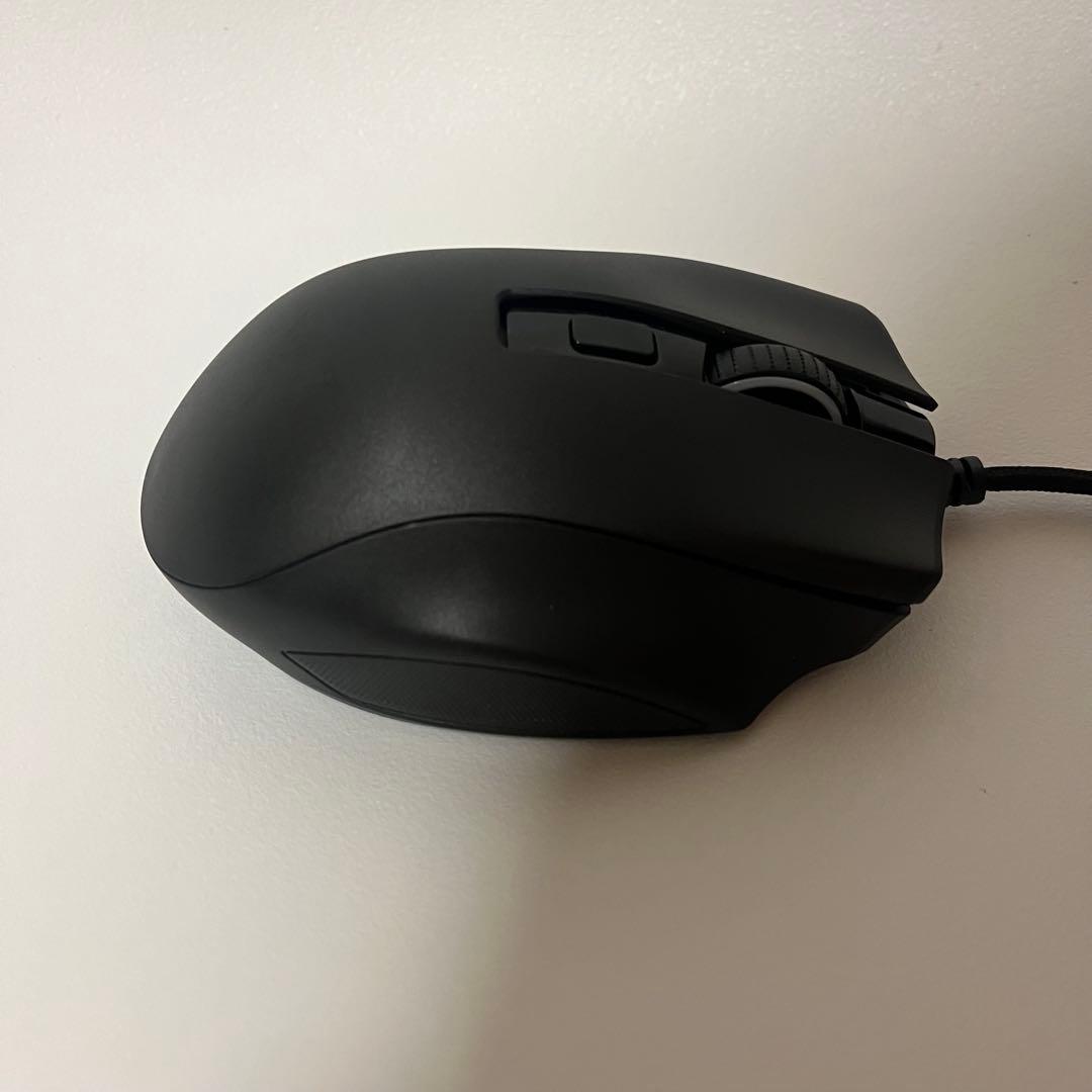Razer Naga X エルゴノミックゲーミングマウス