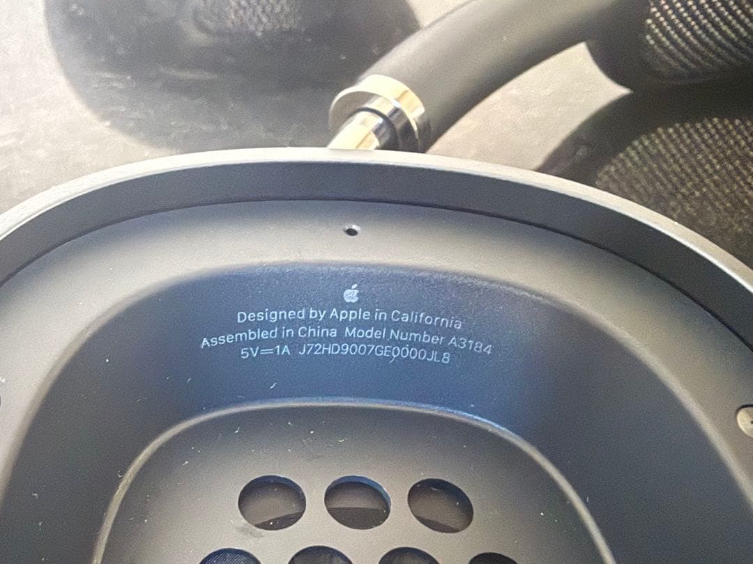 【早い者勝ち】Airpodspromax(数日のみ出品)AppleCare +