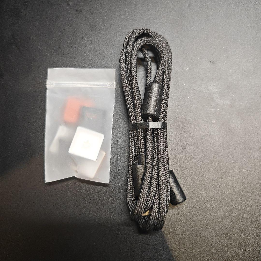 Lofree EDGE 超薄型メカニカルキーボード