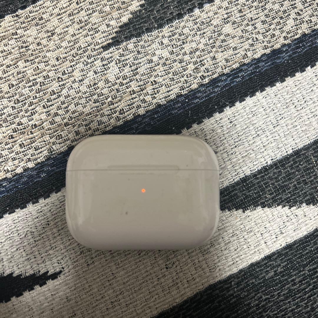 AirPods Pro 第2世代 本体 充電ケース付き