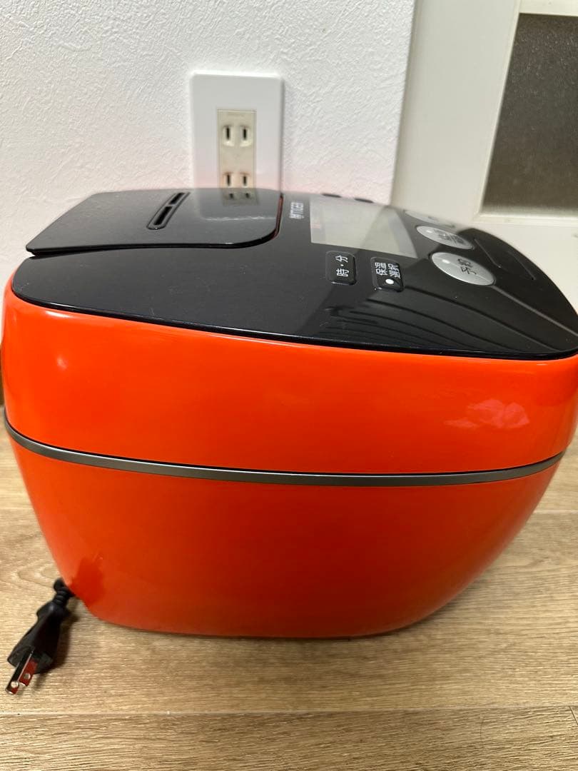 タイガー圧力IH炊飯ジャー炊きたてJPB-G101