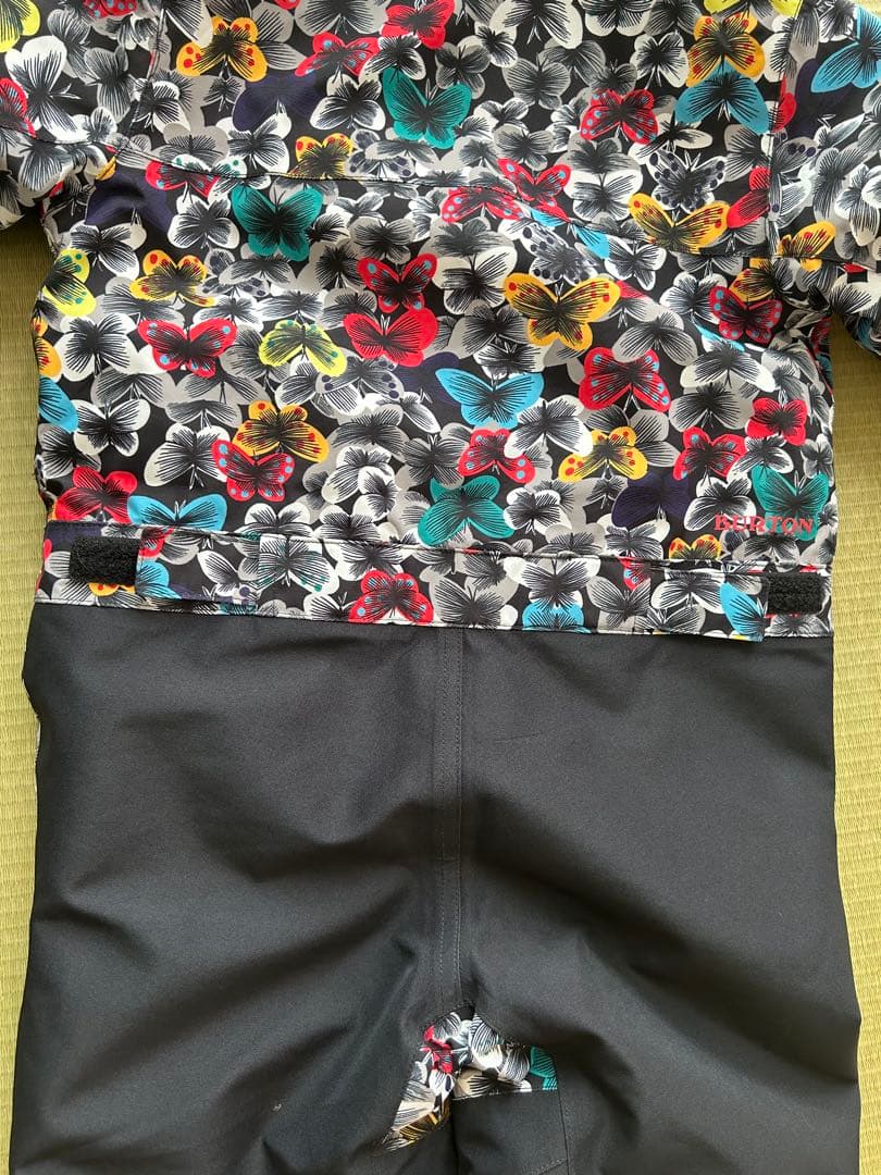 バートン　スキーウェア　サイズ4T