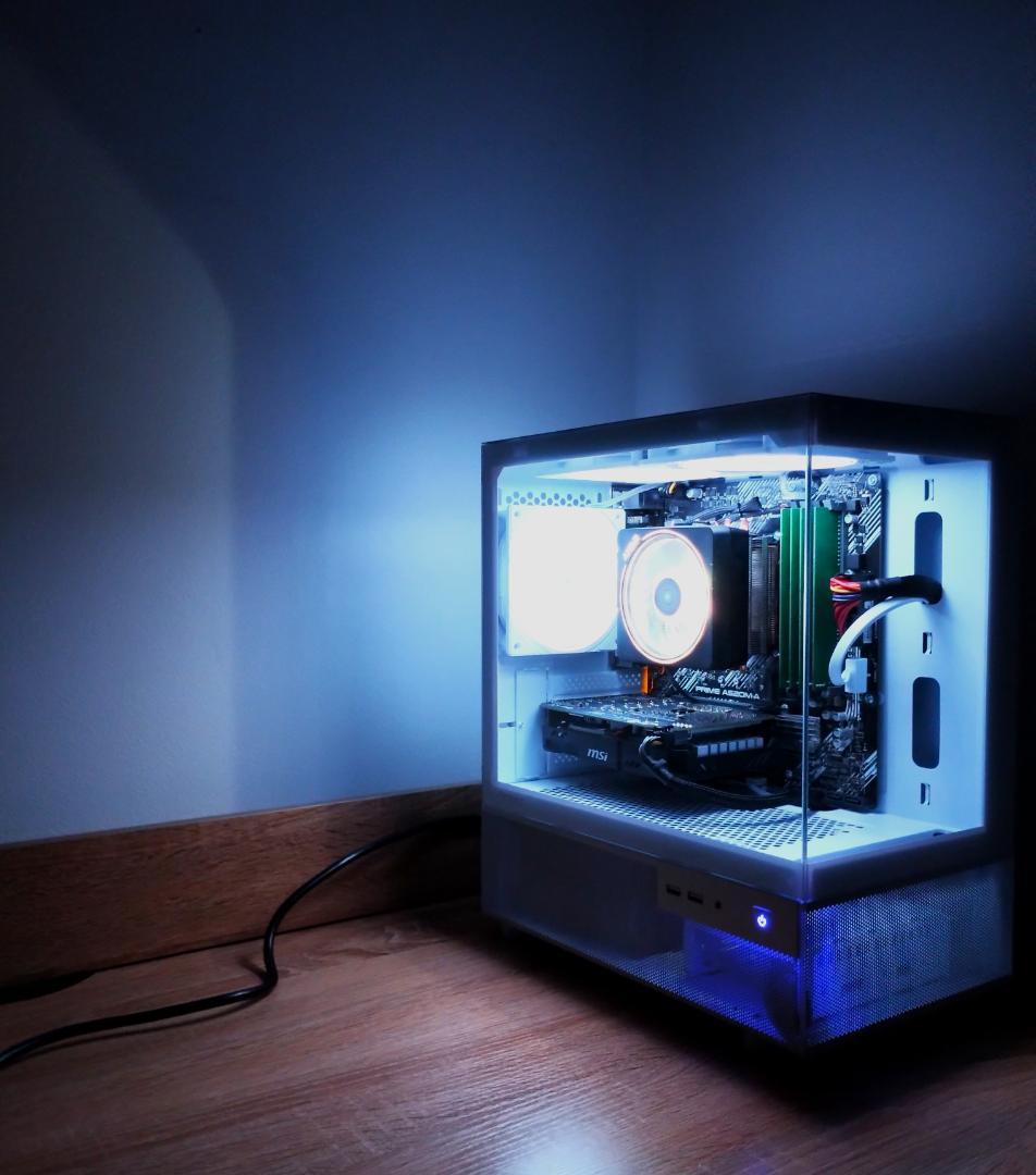 ゲーミングPC/Ryzen7 3700X/GTX1660Ti/メモリ16GB