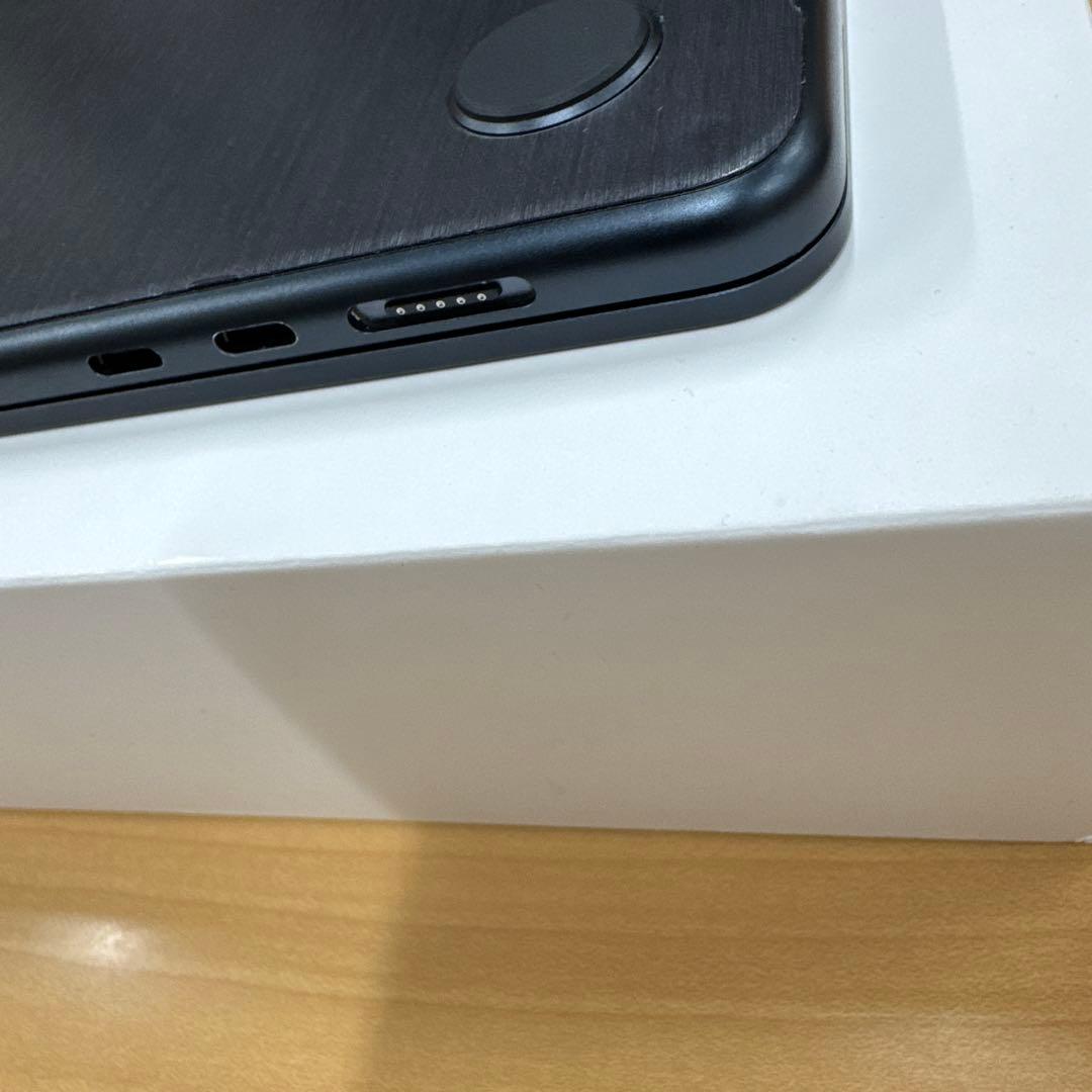 MacBook Air M2 15.3 インチ 512GB