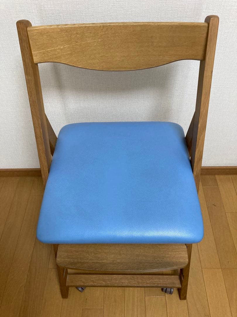 飛騨産業 学習チェア 学習椅子　キツツキマーク　スクールチェアー