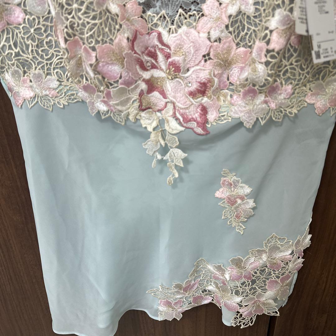 ワコールサルート89グループ　キャミソールMサイズ　新品未使用タグ付　希少