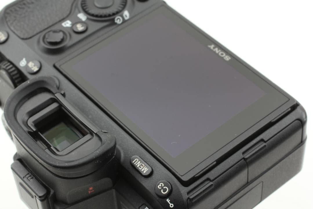 美品 シャッター 74771回 Sony α7 III SEL2870 セット
