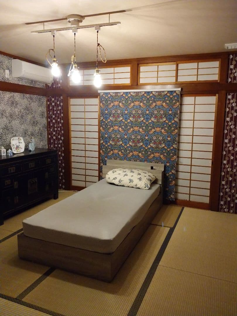William Morris ウイリアムモリス　いちご泥棒 ロール カーテン