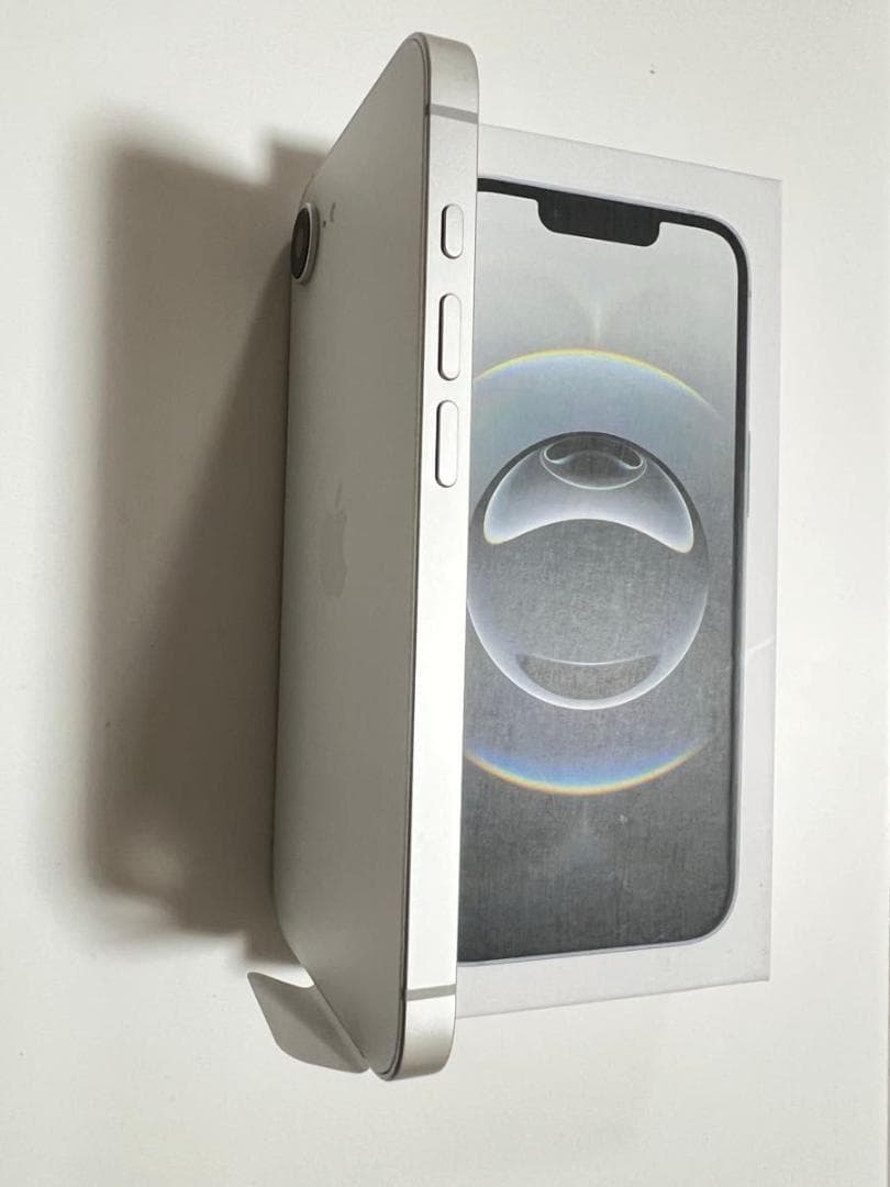 【BT100%美品】Apple iPhone16e 128GB ホワイト US版