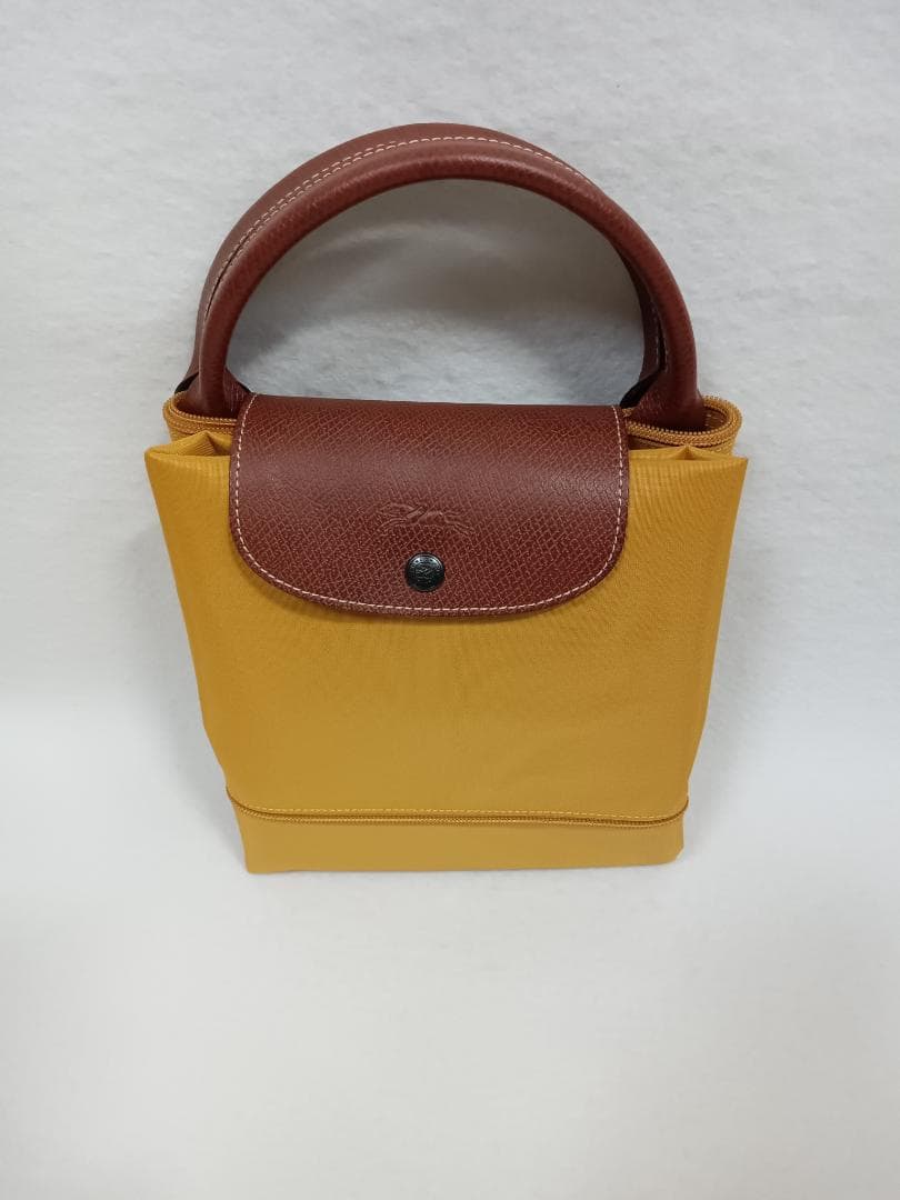未使用　LONGCHAMP　２WAY拡張式　ボストンバッグ　トラベルバッグ