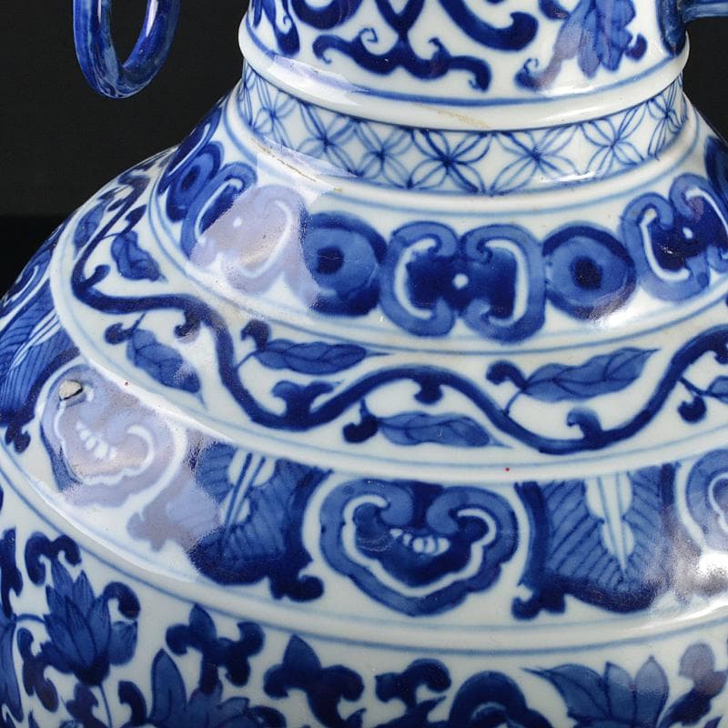 中国　大清雍正年製款　青花　唐草龍花文　遊環双耳瓶　V　R7172B