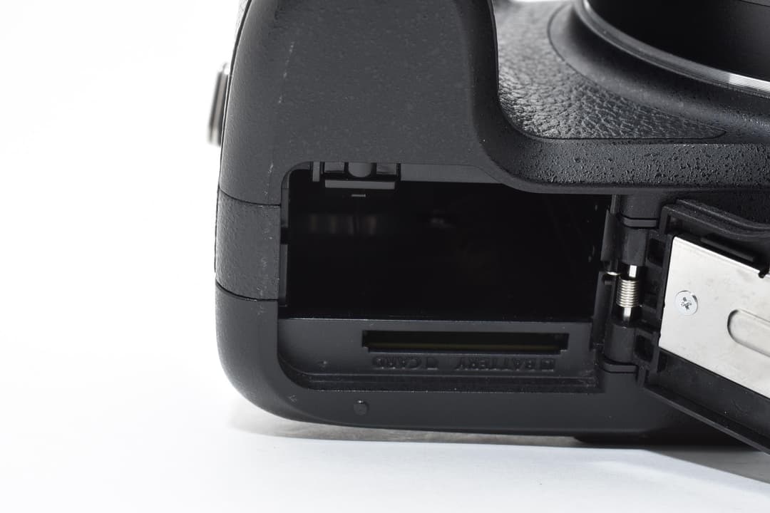 デジタルカメラ PANASONIC DMC-FZ1000 0181