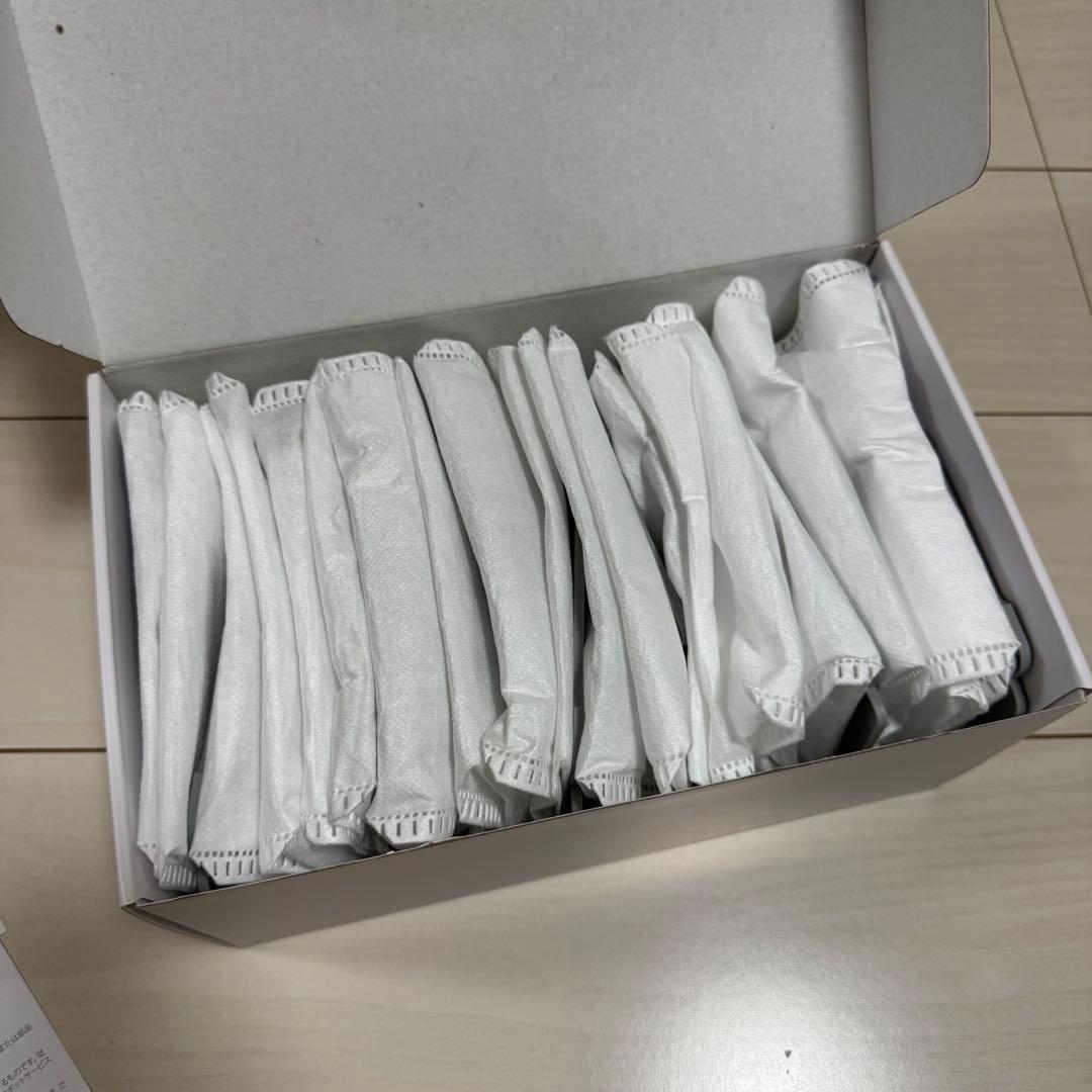 【美品】iRobot Roomba i7+ クリーンベース付き 自動ゴミ収集