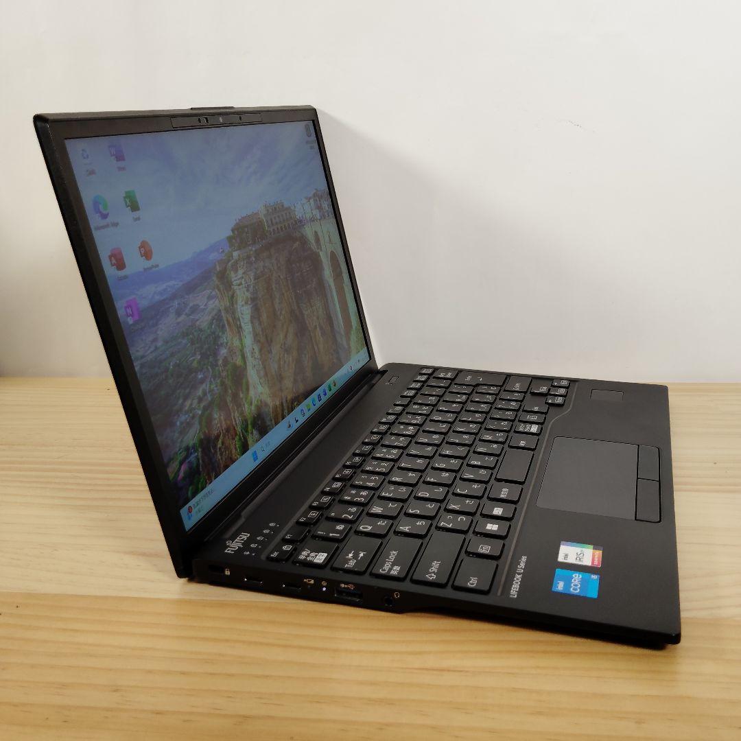 日本製 Fujitsu U9313 爆速 第13世代i5搭載 爆速 256GB