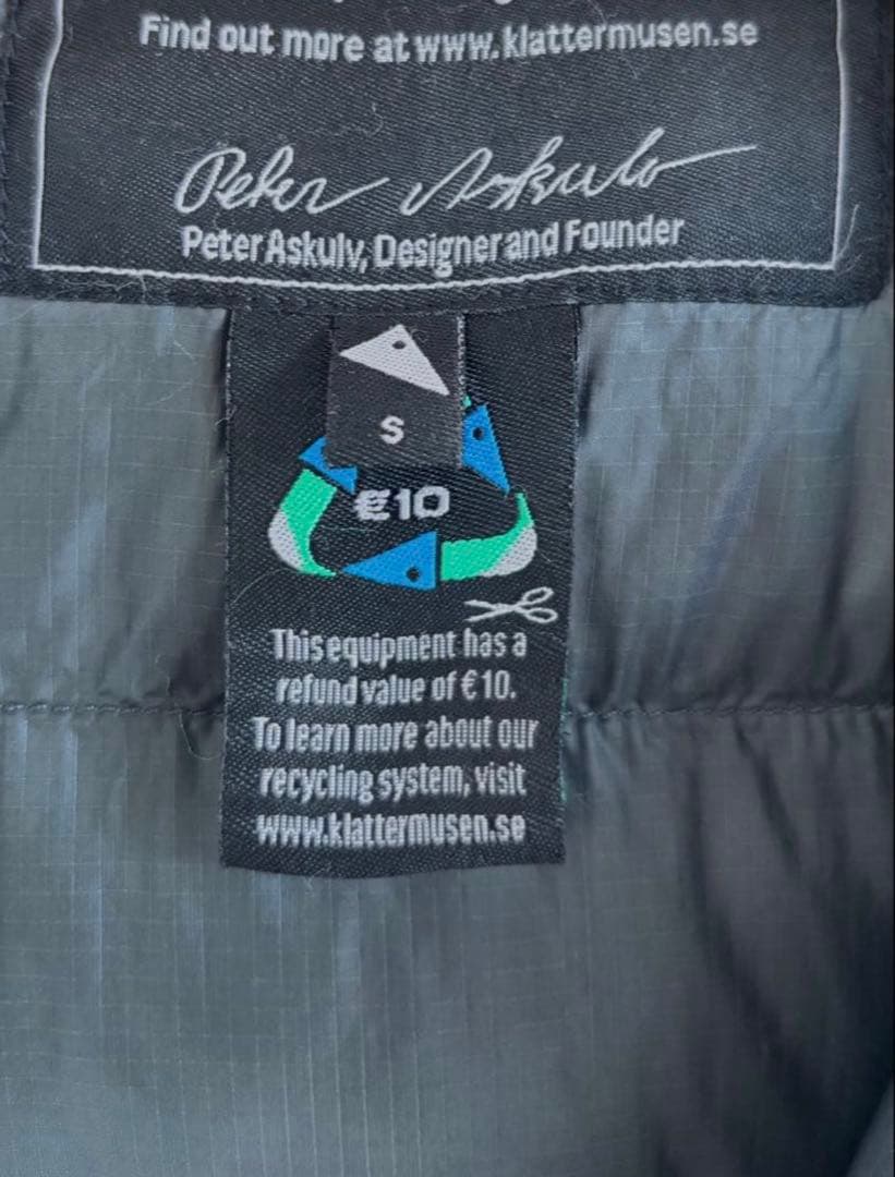 Klättermusen クレッタルムーセン　アトレ　　ダウンジャケット S