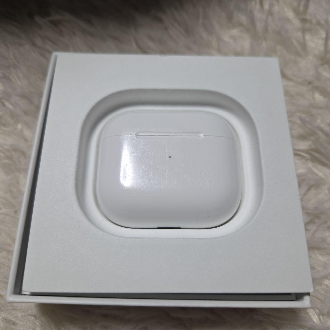 AirPods本体 充電ケース・ケーブル付き