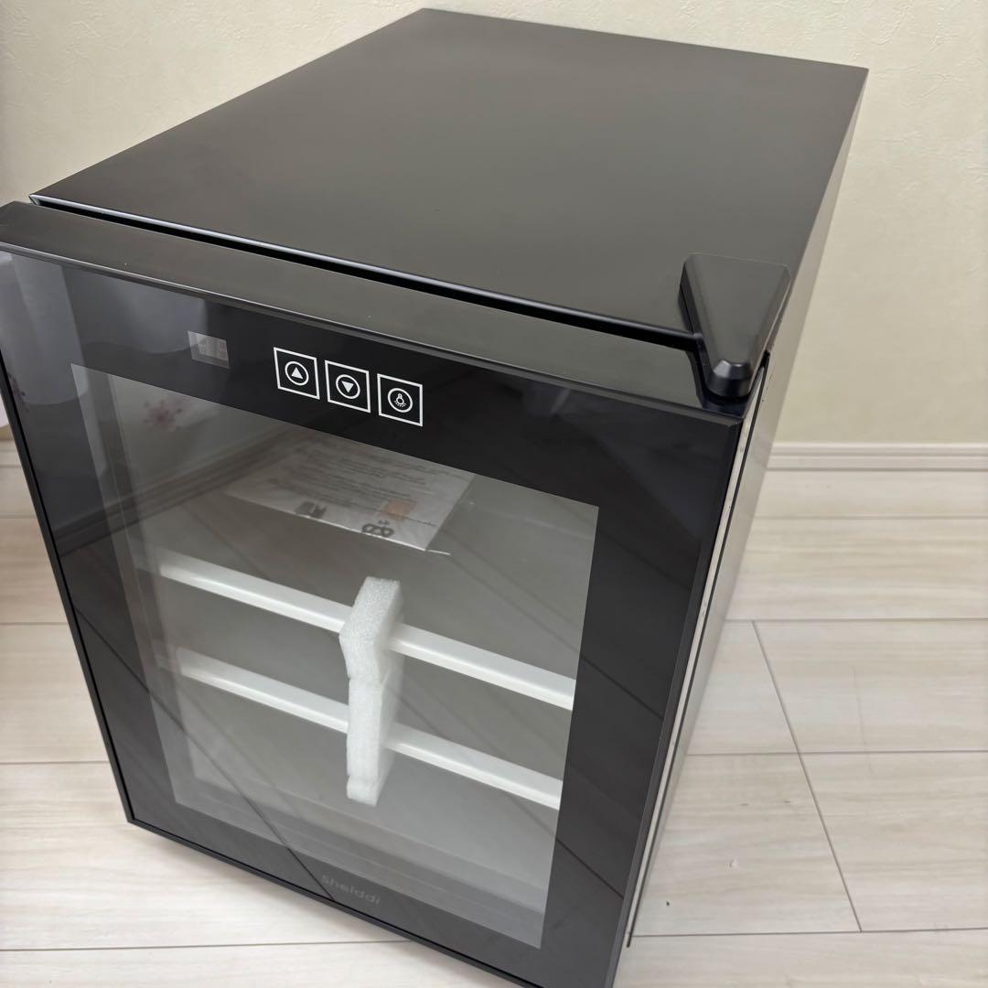 ❤️1品限り❤️ミニ冷蔵庫 小型 33L お洒落 透明ガラスドア ペルチェ式 1ドア