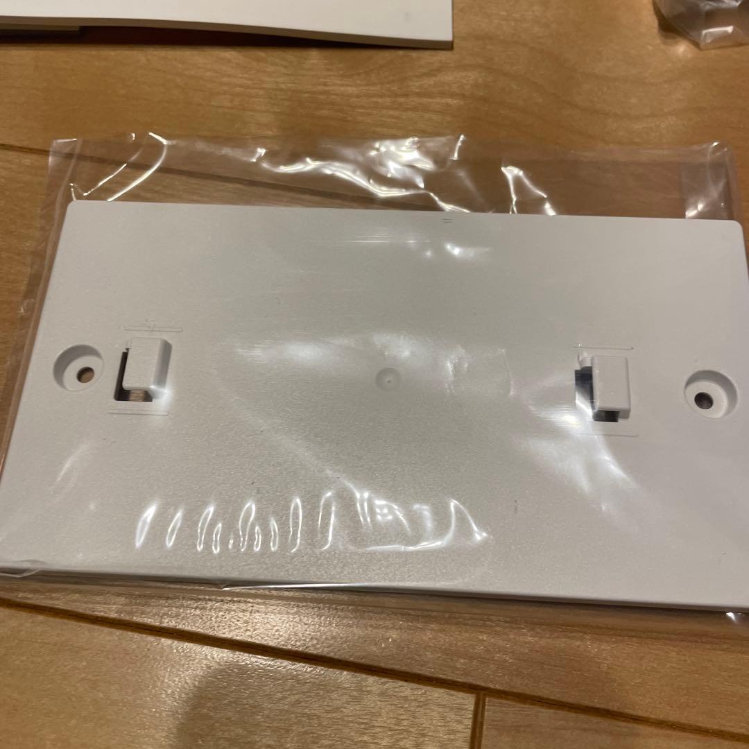 Q CELLS HQ-D-M06H-1Y カラーモニター