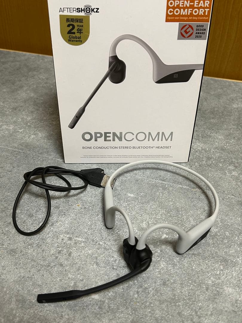 美品　AFTERSHOKZ OPENCOMM 骨伝導イヤホン　ヘッドセット