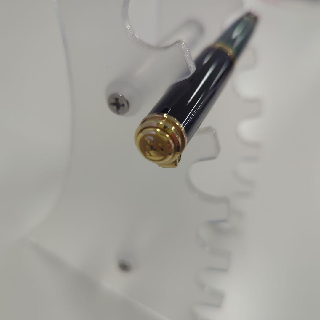 ペリカン「スーベレーン R600 グリーンストライプ」ローラーボール