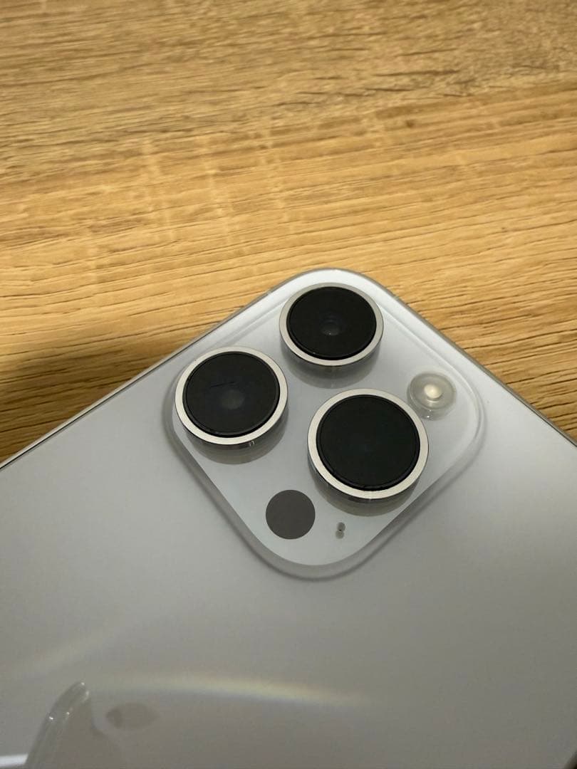 iPhone 14 Pro シルバー 本体