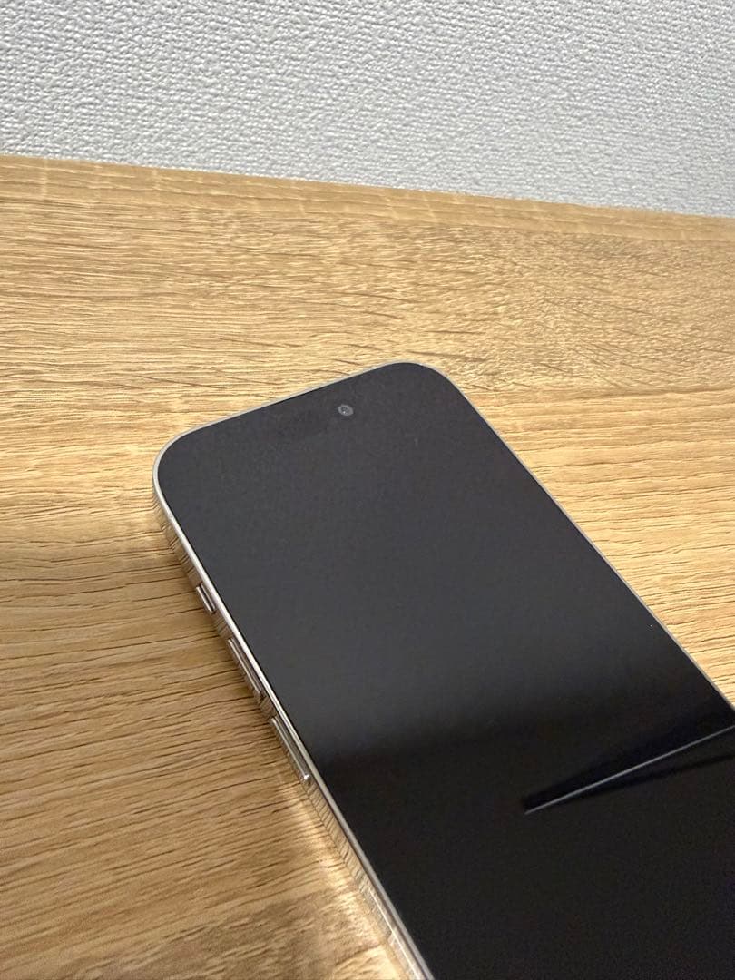 iPhone 14 Pro シルバー 本体