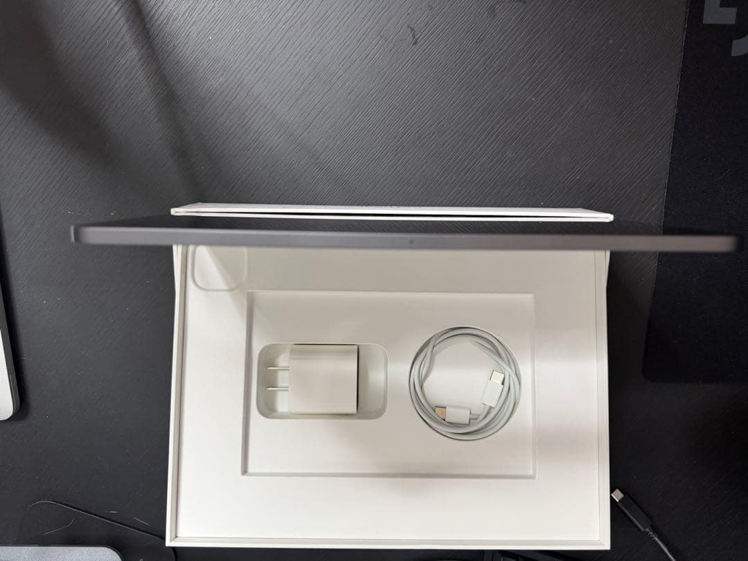 iPad Pro 11-inch (第2世代) 128GB, Wi-Fiモデル