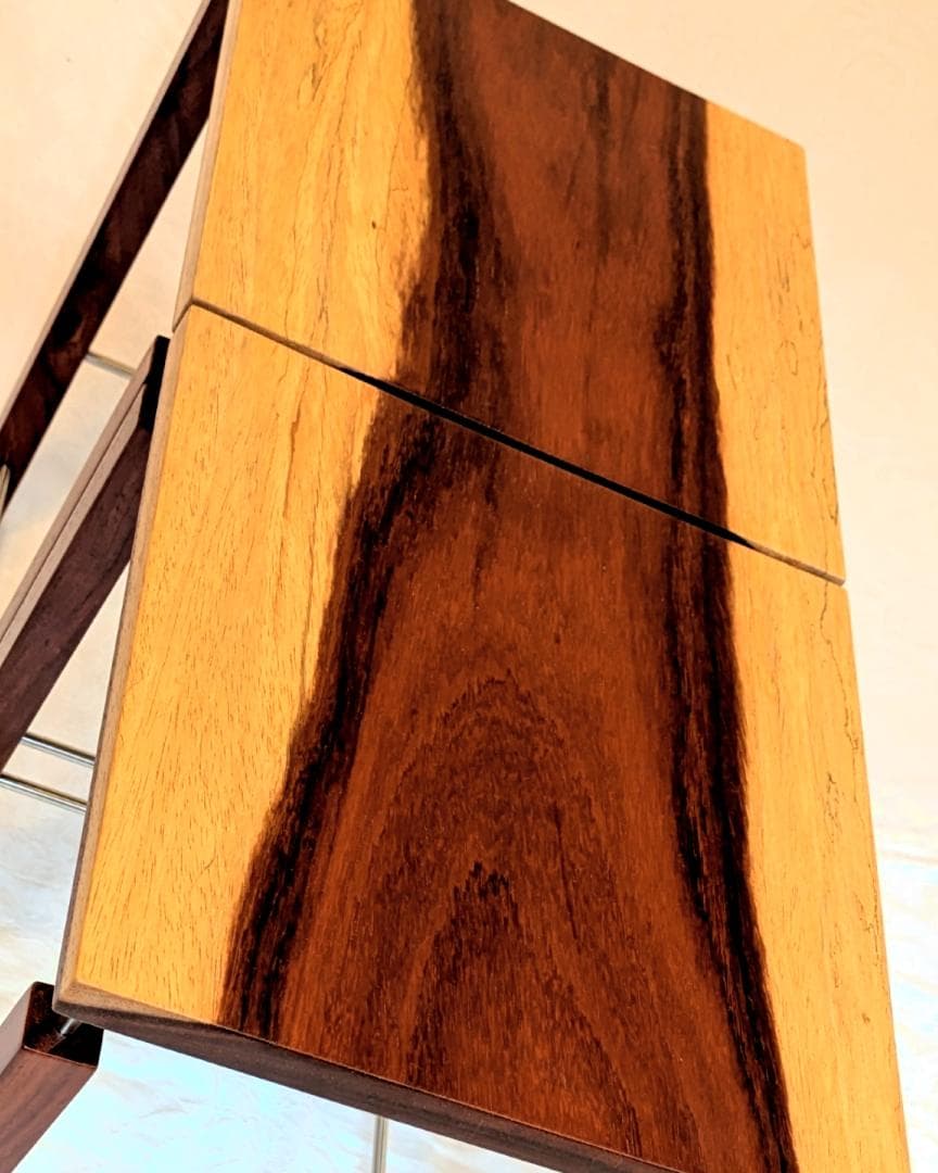 SLĪS「スライス」・モダン・サイドテーブル・2台セット・パダック・無垢材