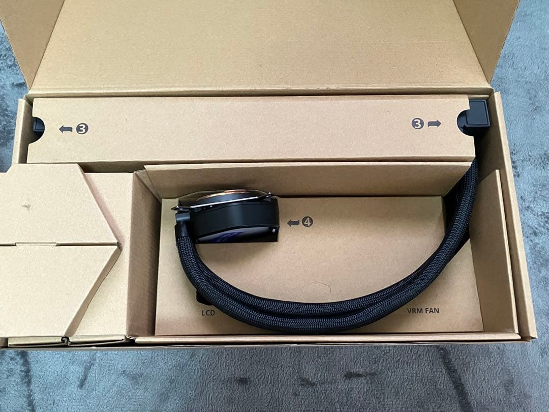 PC用ファン・クーラー MasterLiquid 360 Atmos II LCD ARGB