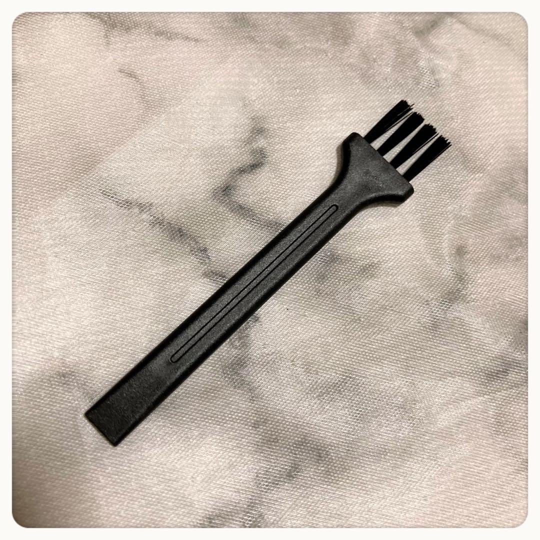 ‪꒰未使用꒱‬小型 毛玉取り 白 コードレス 毛玉クリーナー