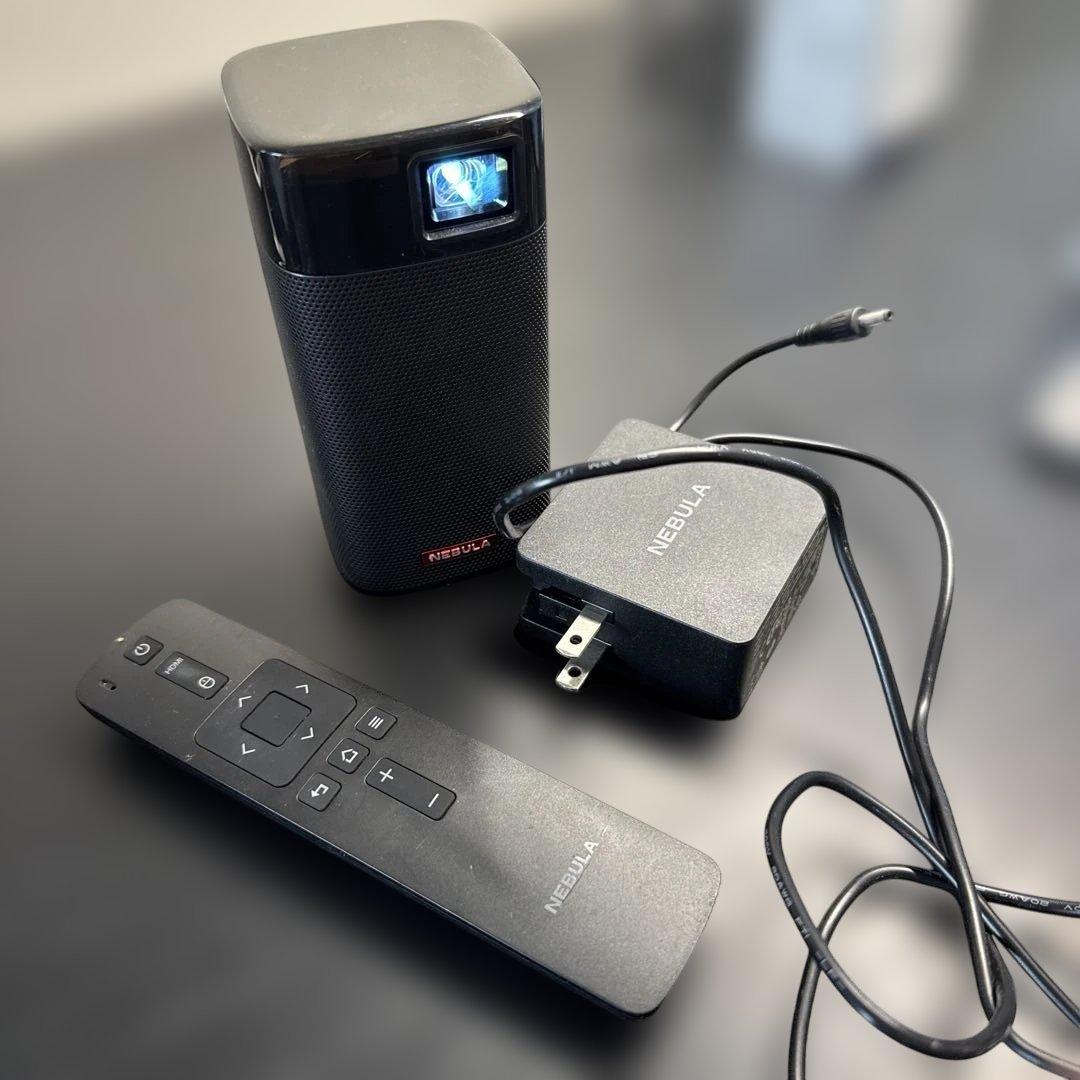 Anker Nebula Apollo ブラック　本体＋純正AC +リモコン