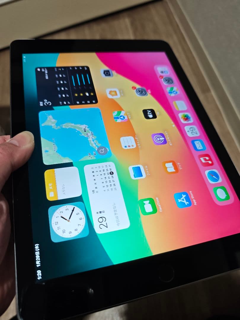 Apple iPad 第６世代　Wi-Fi＋セルラー 本体