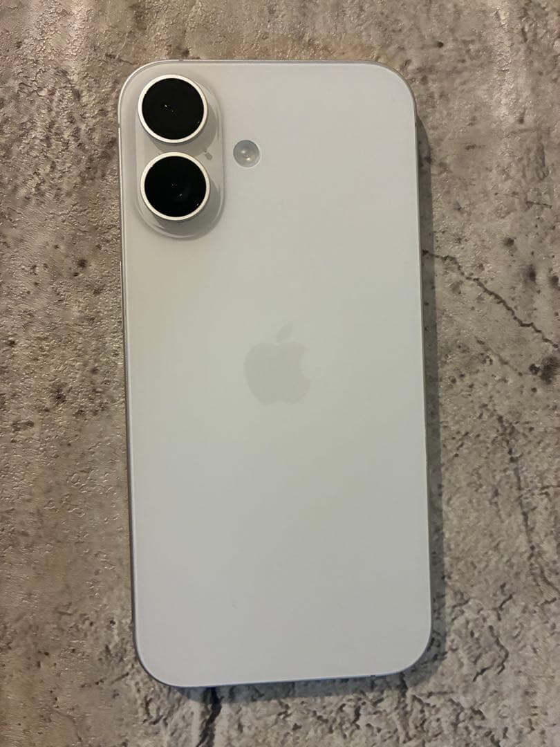 Apple iPhone 16 本体　256 美品　スマートフォン本体