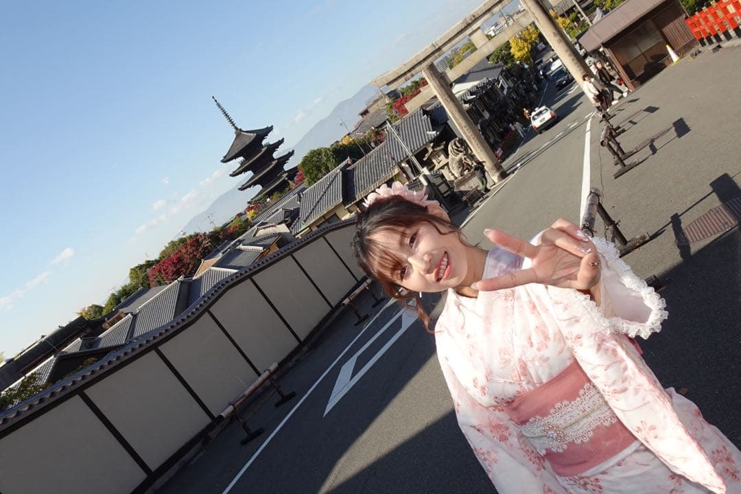 にこ　SONY コンパクトデジタルカメラ DSC-WX800