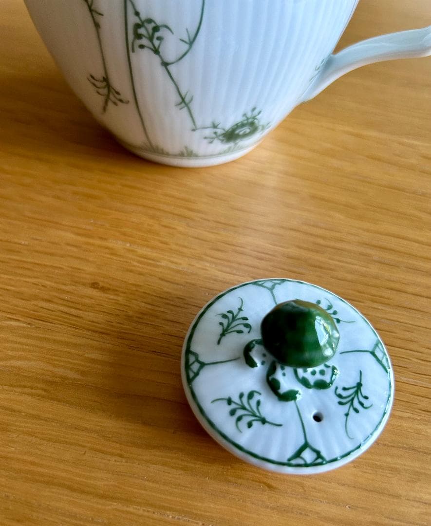 ロイヤルコペンハーゲン グリーンフルーテッドプレイン ミニティーポット350ml