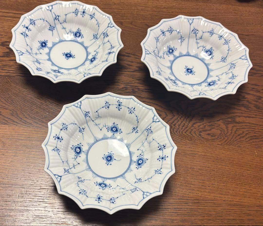 ロイヤルコペンハーゲン　シェルディッシュ　17センチ　3枚