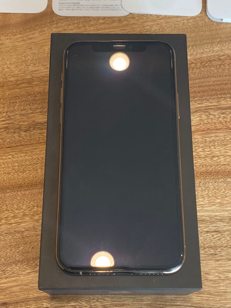 【極美品】 iPhone11 Pro 256GB ゴールド SIMフリー 修理無