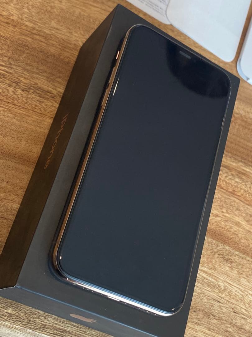 【極美品】 iPhone11 Pro 256GB ゴールド SIMフリー 修理無