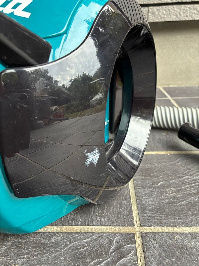 Makita 充電式サイクロンクリーナ旧モデル希少レア美品 掃除機 バッテリー無