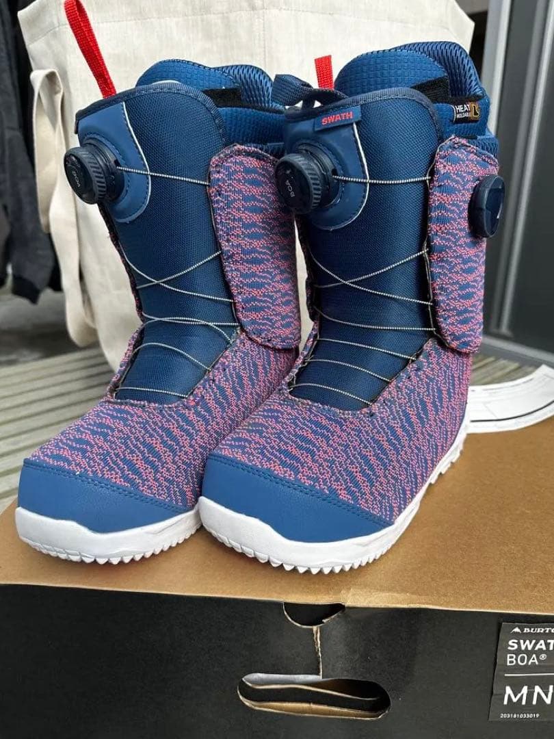 SWATH BOA スノーボードブーツ ネイビー/ピンク