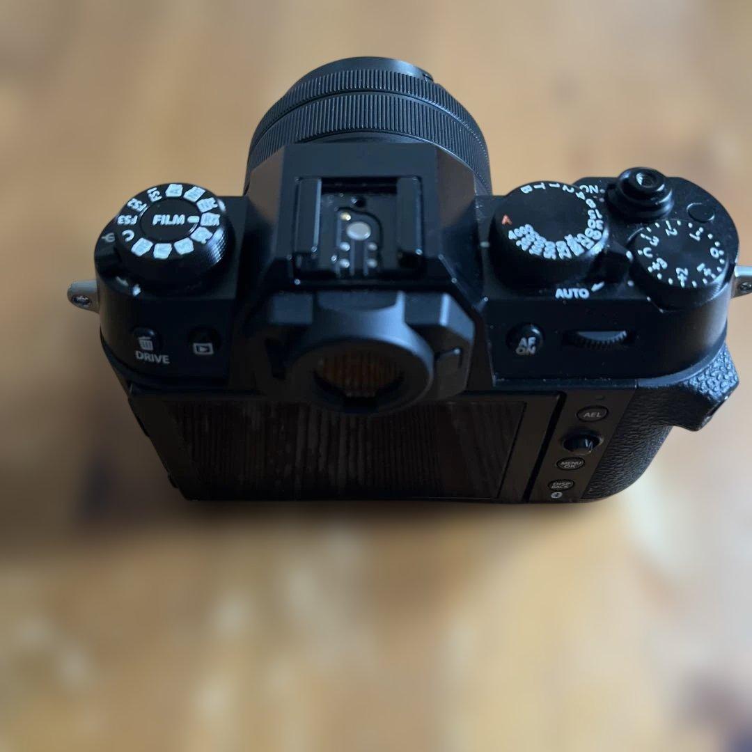 Fujifilm X-T50 ミラーレスカメラ 15-45mmレンズ付き