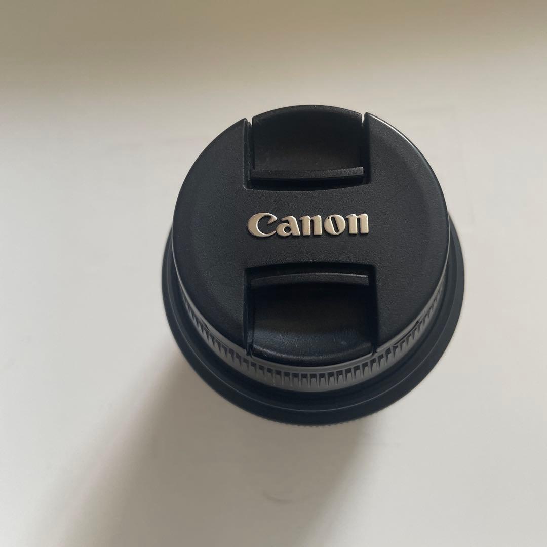 Canon EF-S 35mm f/2.8 IS STM マクロレンズ