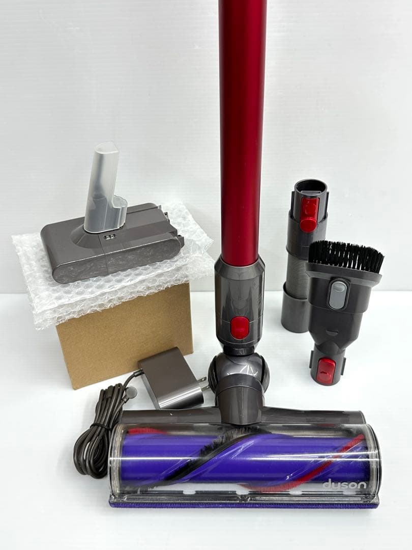 美品　綺麗　ダイソン掃除機　SV25 新品バッテリー付き　セット　中古　動作保証