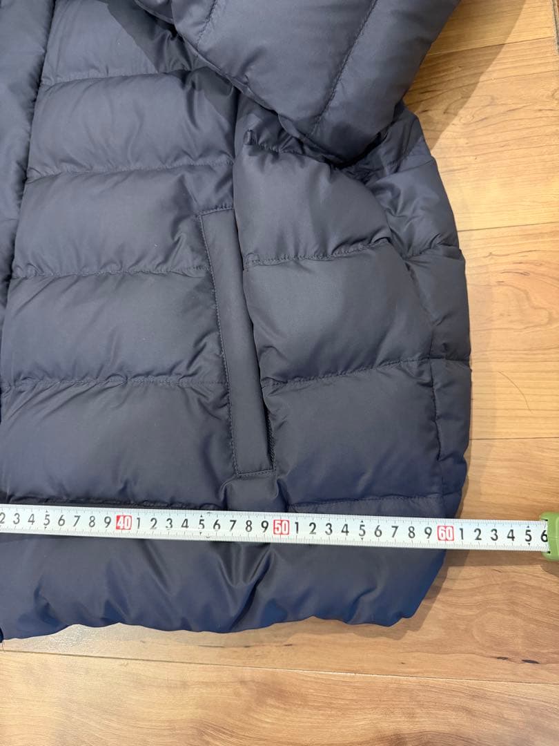 【PRADA】ダウン正規店購入新品未使用品