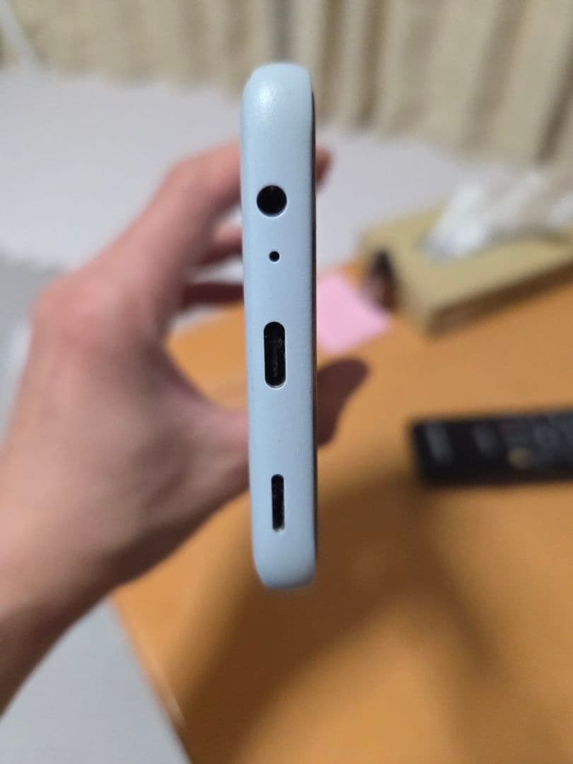 arrows We2 F-52E ライトブルー ドコモ