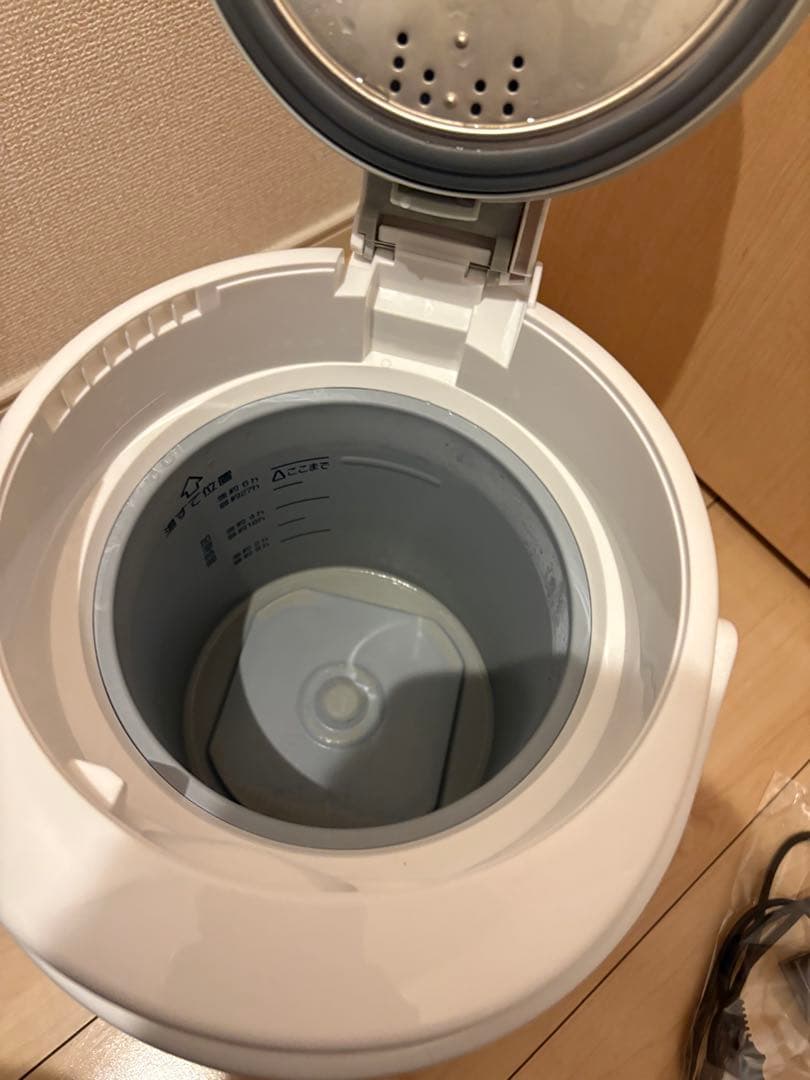 象印　スチーム式加湿器　2023年製　EE-RS35