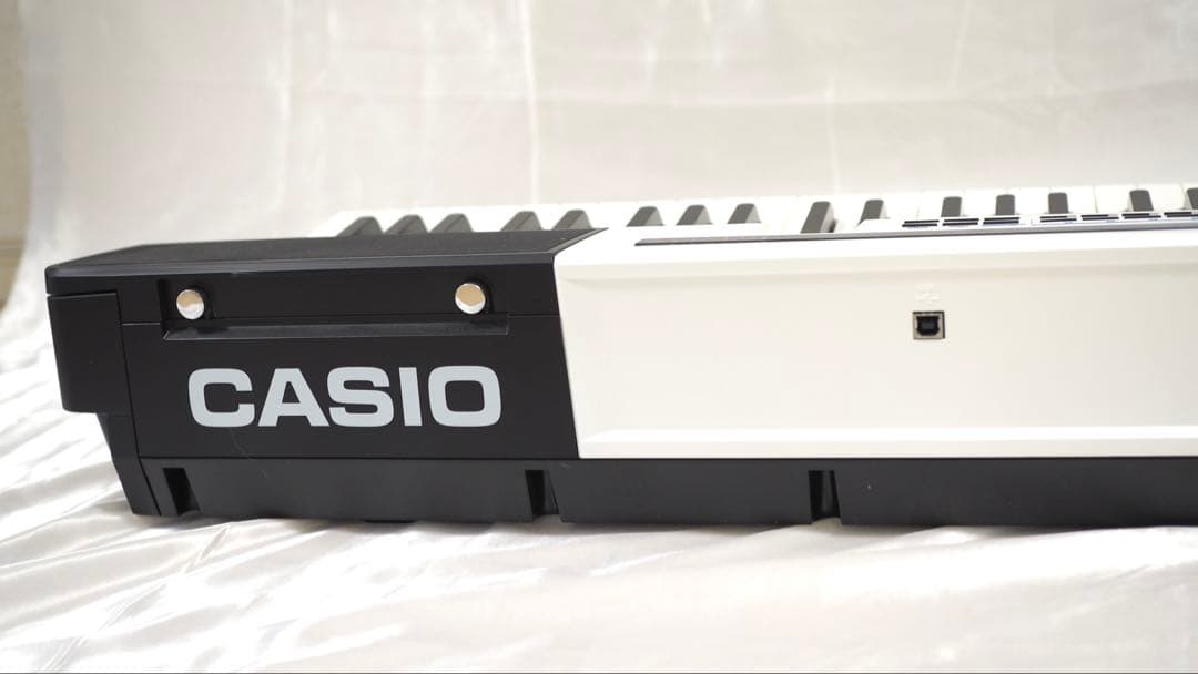 CASIO PX-5SWE ステージピアノ　純正ケース付き　privia